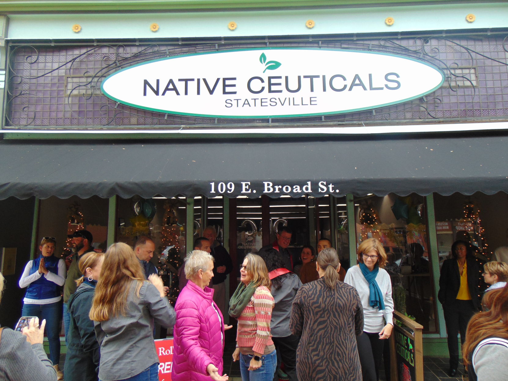Native Ceuticals grand opening (37).JPG